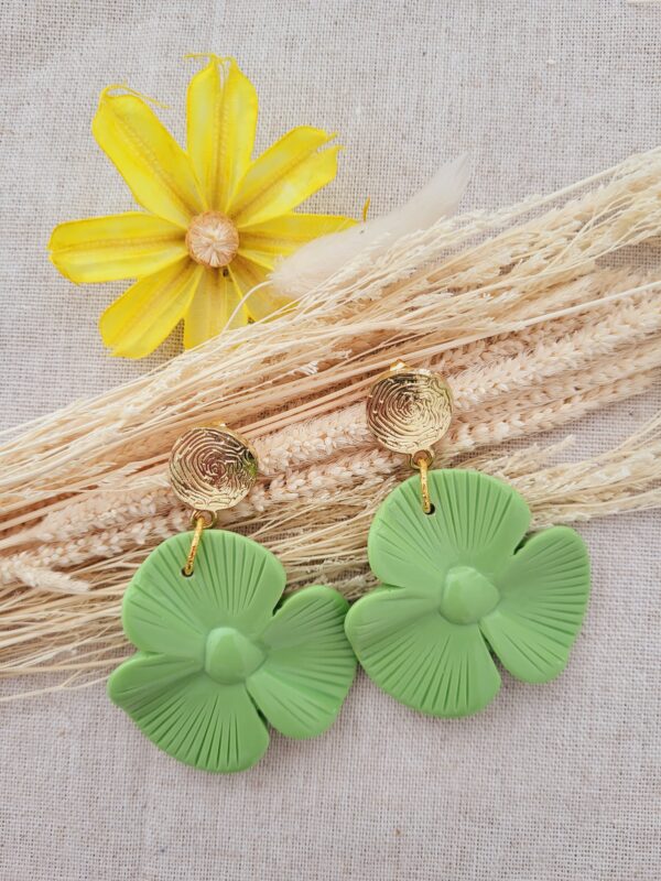 Boucles tendance femme