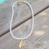 Collier tendance femme en perle blanc nacre