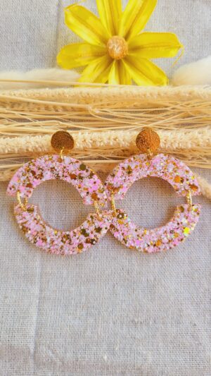 Modèle de boucles femme tendance